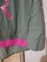 Зелена блуза със цикламен надпис, снимка 3