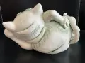Керамична фигурка на дебела мързелива котка. , снимка 4