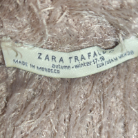 пухкава близка на Zara, снимка 5 - Тениски - 44793632