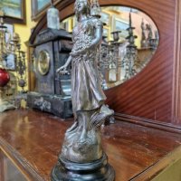 Красива антикварна френска фигура статуетка пластика , снимка 3 - Антикварни и старинни предмети - 39981673