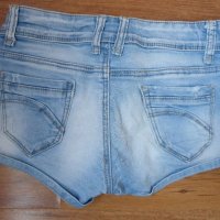 MISS TWO Jeans къси дънки с накъсан ефект ХS, снимка 7 - Дънки - 29851113