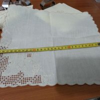 Текстилни салфетки за маса бродерия, снимка 3 - Аксесоари за кухня - 35031718