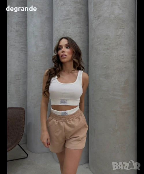 Дамски комплект от две части с камъчета., снимка 1