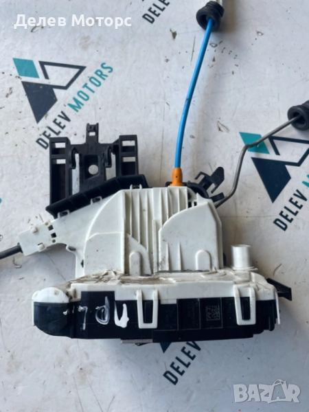 Брава за предна лява врата A0997202301 от Mercedes CLA 180 Sport двигател 270910, 1.6i 122 кс., снимка 1