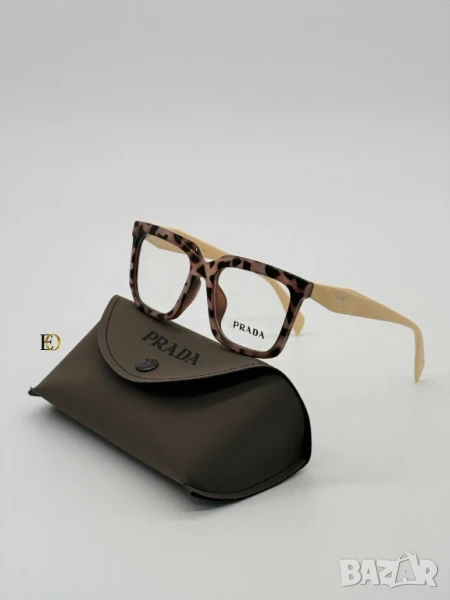 очила с калъф prada , снимка 1