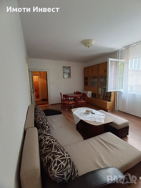 Тристаен монолит Мараша, снимка 1