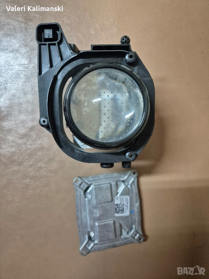 Модул и лупа за фар на Алфа Ромео Джулия 952, снимка 1