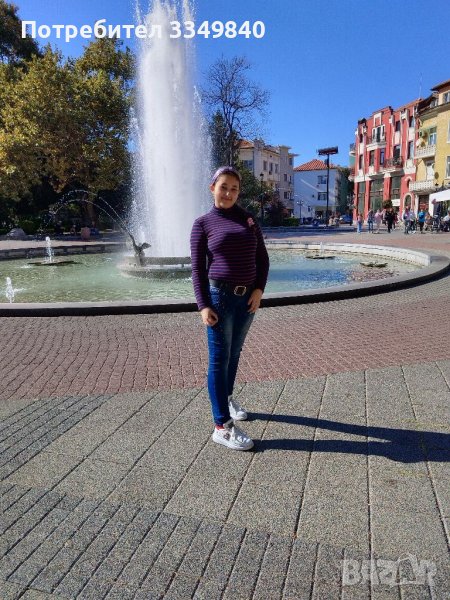 Еластични дънки с ефектни камъни , снимка 1