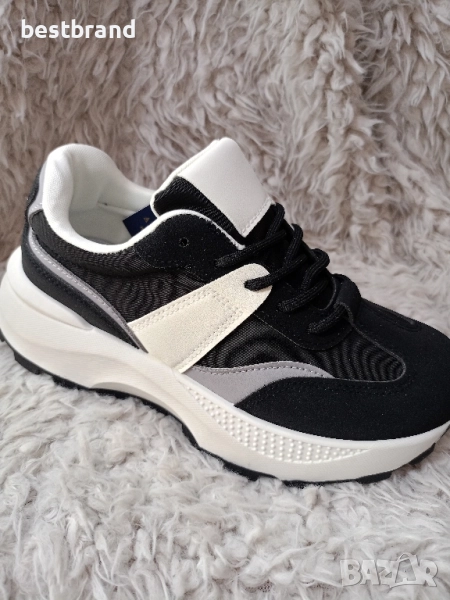 Дамски маратонки от изкуствена кожа,с връзки,на по-висока подметка, код 90/40, снимка 1