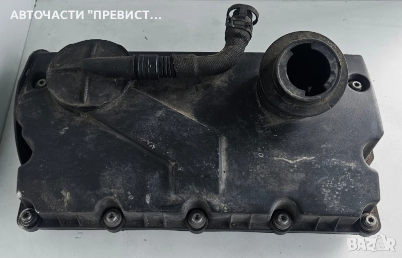 Капак на цилиндрова глава  Капак клапани за Ауди А4 Б6 1.9 131к.с Audi A4 B6 1.9 131 , снимка 1