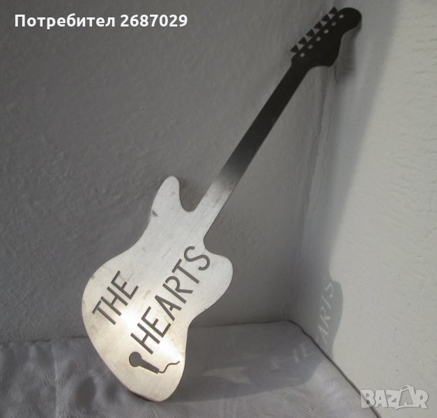  45 см китара за стена the hearts, микрофон - метал, пано, фигура, снимка 1