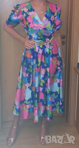 Сатенена нова рокля с колан, снимка 5 - Рокли - 37393620