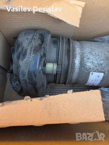 BMW G11, 740d xDrive, 2016 заден ляв амортесьор с въздушна възглавница, снимка 4 - Части - 50909407