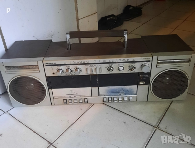 Касетофон Universum 