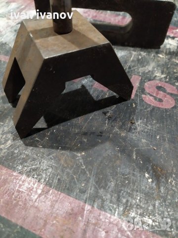 Приспособления, снимка 2 - Резервни части за машини - 30275487