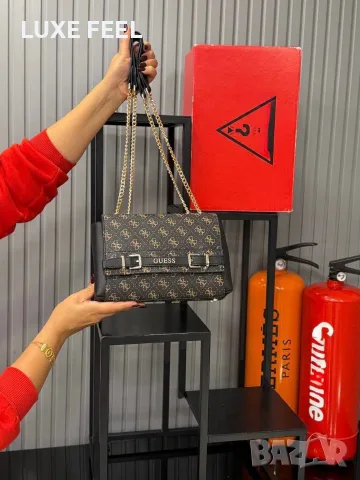 Guess ✨ Дамски Чанти 