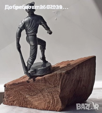 Работници, статуетка, фигура, пластика, патина, надпис и  спортист с бухалка, снимка 18 - Статуетки - 50029871