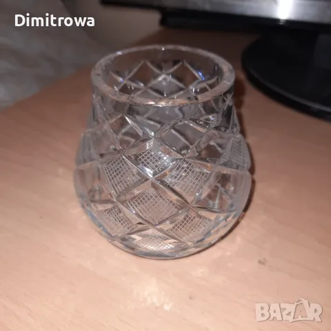 Кристална вазичка