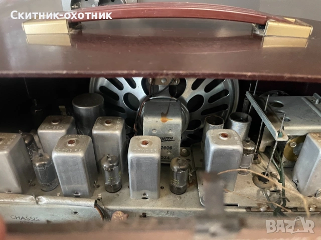 Антикварно радио Zenith, снимка 8 - Антикварни и старинни предмети - 53221061