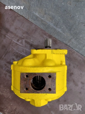 хидравлична помпа, снимка 2 - Резервни части за машини - 54084027