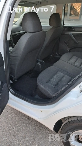 SKODA Octavia 1.6 TDI ЛИЗИНГ 💯, снимка 8 - Автомобили и джипове - 54193243