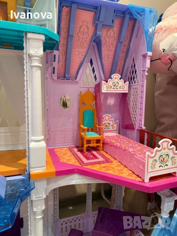 Замък на Замръзналото кралство, снимка 7 - Играчки за стая - 52978962