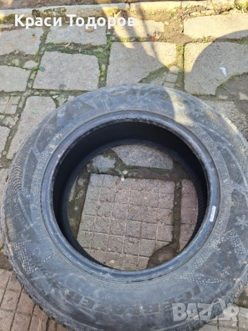 Зимни гуми 215 65 16 
