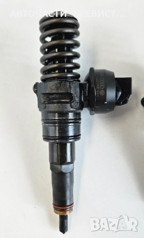 Дюзи Дюза Помпа Дюза 0414720215 038130073AG Фолксваген Ауди Шкода Сеат VW Audi Skoda Seat, снимка 2 - Части - 52541747