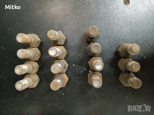 Фиат Пунто/Fiat Punto MK1 болтове за железни джанти