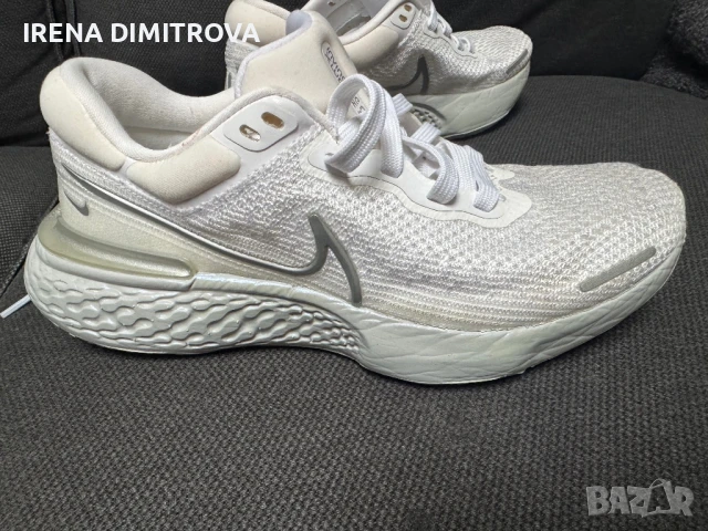Nike zoom invisible run, снимка 11 - Маратонки - 51359362
