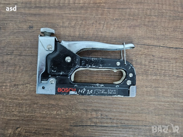 Bosch HT 14 Ръчен такер за тип 41/53 за скоби 4, 6, 8, 10, 12, 14 mm, гвоздеи 14 mm