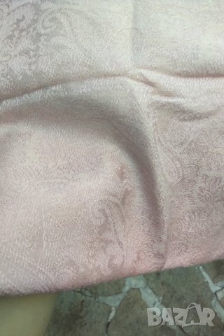 Кашмир и коприна дамски шал , снимка 9 - Шапки - 19403612