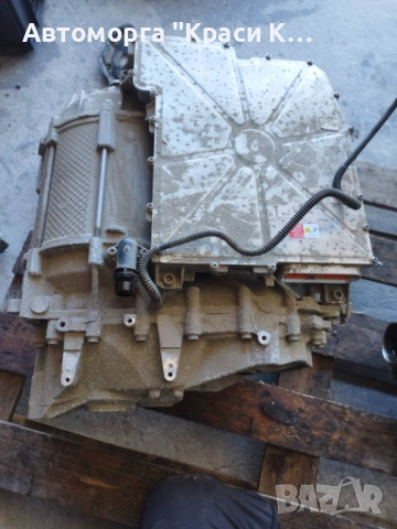 EBJ/1EA907230 електрически двигател заден за Ауди Audi Q4 E-TRON 30000km, снимка 4 - Части - 53936810