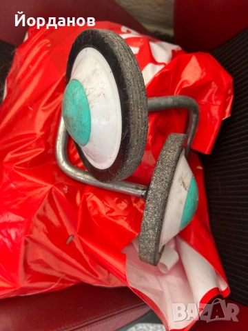 Детско колело 12 цола + помощни колела, снимка 4 - Детски велосипеди, триколки и коли - 53160806