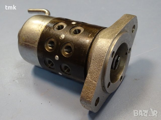 Смазочна имулсна хидравлична помпа DERN 9 позиции, снимка 3 - Резервни части за машини - 36983175