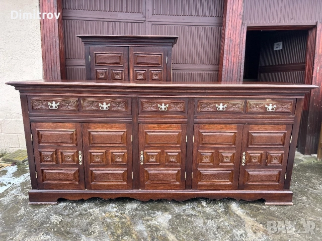 Голям дървен бюфет / шкаф – класически стил