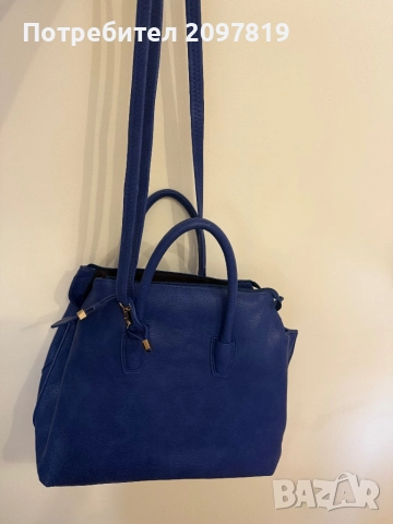 Дамска чанта, снимка 4 - Чанти - 51448157