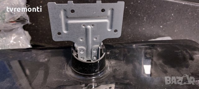 ​TV стойка  X15T8738-102 за ​телевизор Philips модел 32PFL3258H/12, снимка 2 - Стойки, 3D очила, аксесоари - 38443783