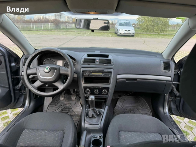 Skoda Octavia 1.2 turbo, снимка 4 - Автомобили и джипове - 52356500