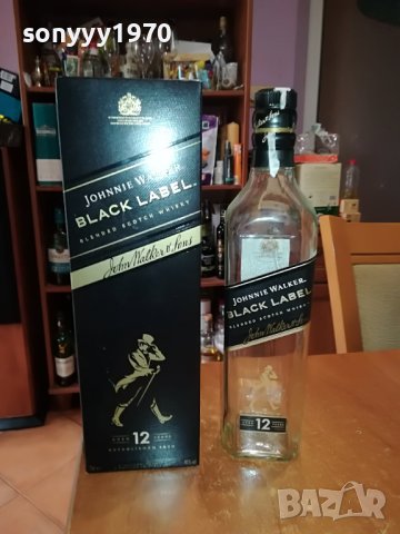 black label-празно шише и кутия за колекция 0107222005, снимка 8 - Колекции - 37260859