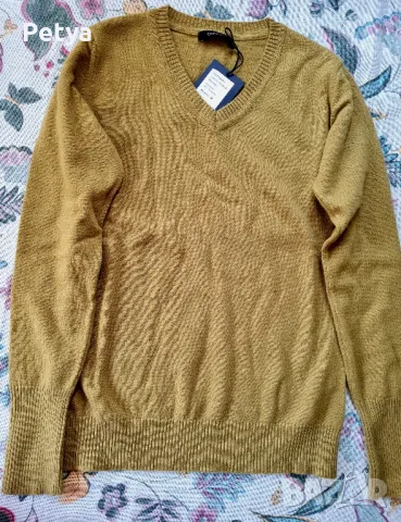 Дамски вълнен пуловер, българско производство, снимка 2 - Блузи с дълъг ръкав и пуловери - 48665598