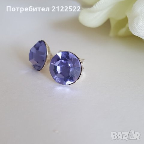 Сребърни обеци на винт с кристали Swarovski Crystal, снимка 1 - Обеци - 24827445