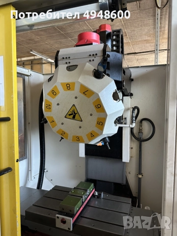 CNC фреза Robodrill T10 - с управление Fanuc 16M., снимка 2 - Други машини и части - 56061637