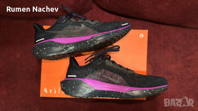 Nike Pegasus SE 42,5, снимка 3 - Спортни обувки - 53953235