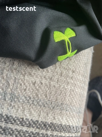 Блуза с дълъг ръкав Under Armour Long Sleeve Grey Sports Top – XL сива с яка, снимка 3 - Спортни дрехи, екипи - 54002384