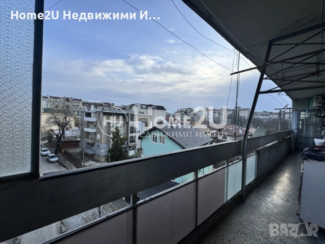 !!ЦЕНТЪР!!ОБЗАВЕДЕН!! ТУХЛА!! СРЕДЕН ЕТАЖ!! АСАНСЬОР!!, снимка 4 - Апартаменти - 54029900