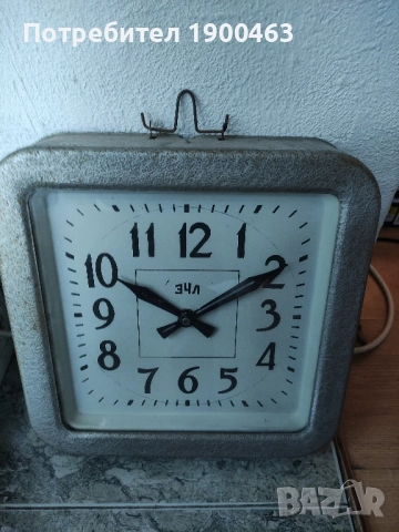 Индустриален часовник ЗЧЛ., снимка 2 - Антикварни и старинни предмети - 52167879