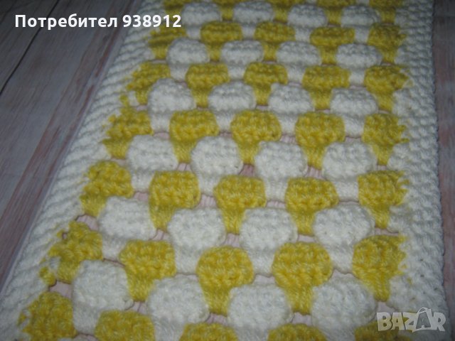 Дамски шал "Сладолед" в бяло и светло жълто, снимка 4 - Шалове - 35253211