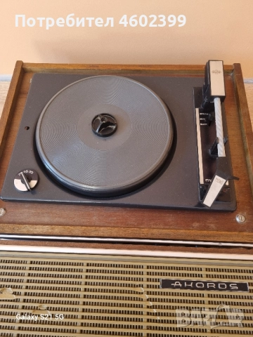 стар работещ грамуфон, снимка 2 - Грамофони - 51813333