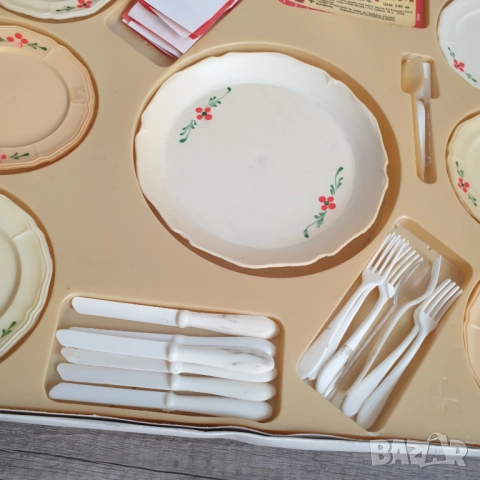 Стар детски сервиз за торти играчка, снимка 6 - Колекции - 52056342